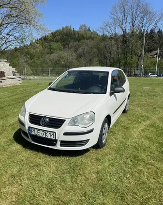 samochody osobowe Volkswagen Polo cena 18500 przebieg: 62418, rok produkcji 2009 z Karpacz